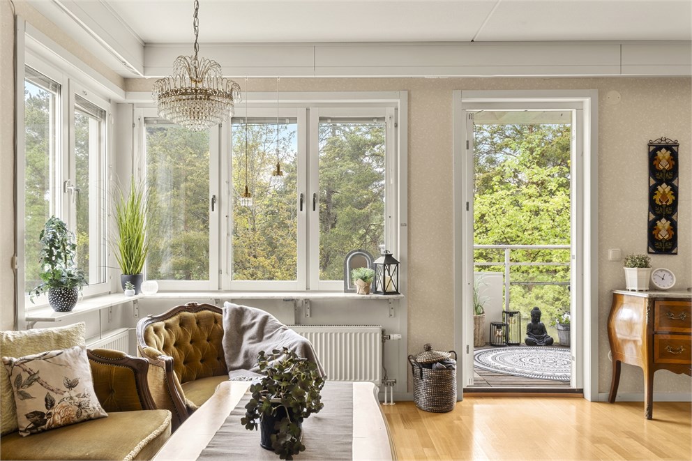 Petrejusvägen 15