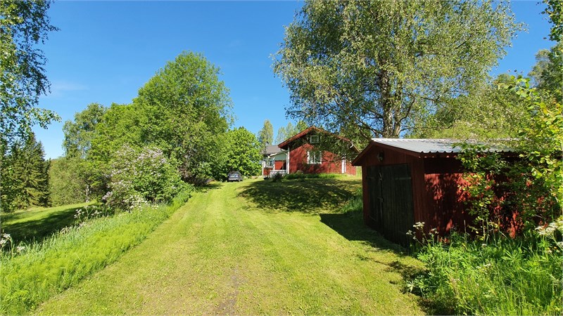 Exteriör (säljarens bild)