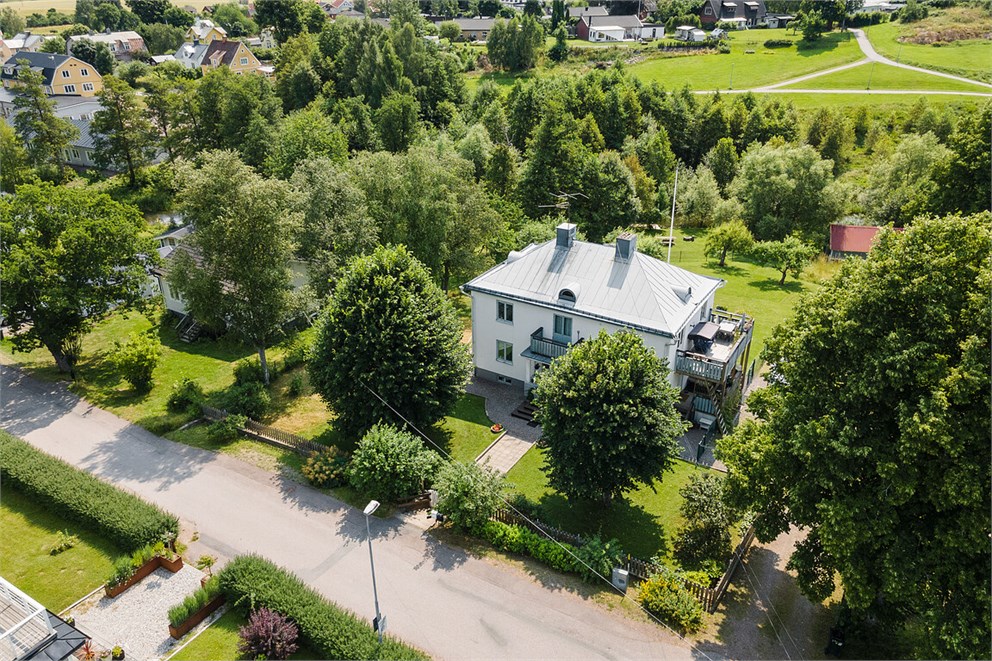 Länsmansvägen 9B
