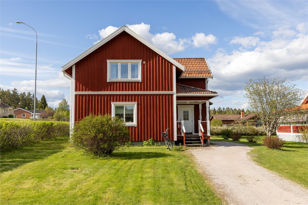 Våmhusvägen 69