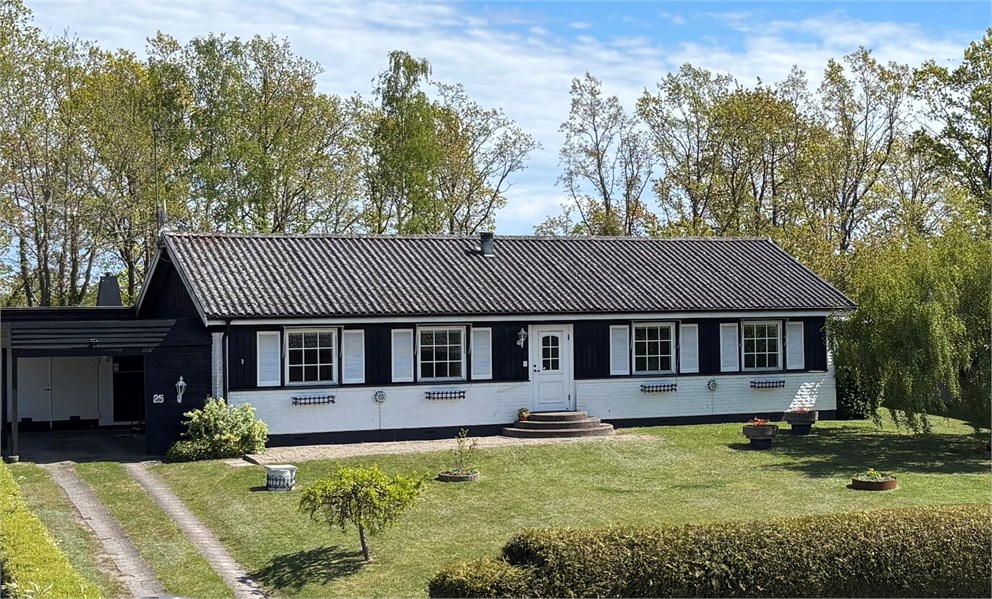 Falkviksvägen 25