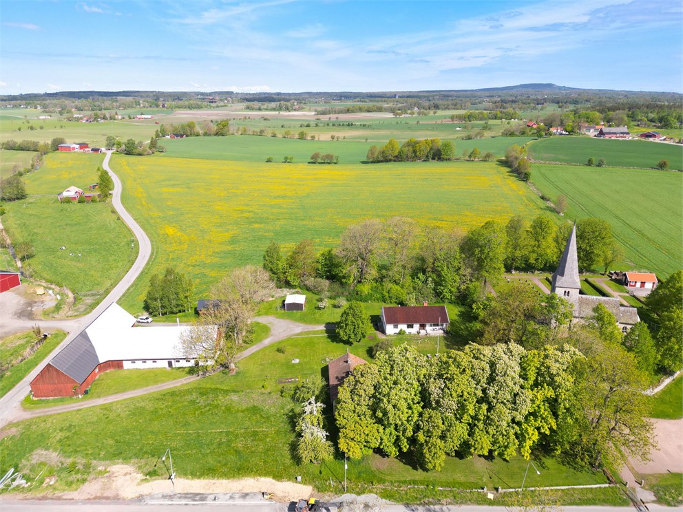 Skälvums kyrkby Torsgården 2