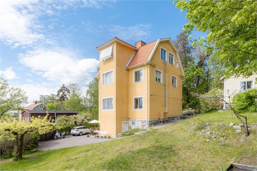 Rosbacken 46