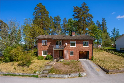 Västra Långgatan 8