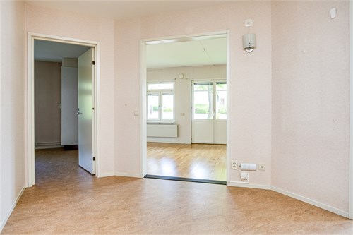 Välkommen in i entréhallen
