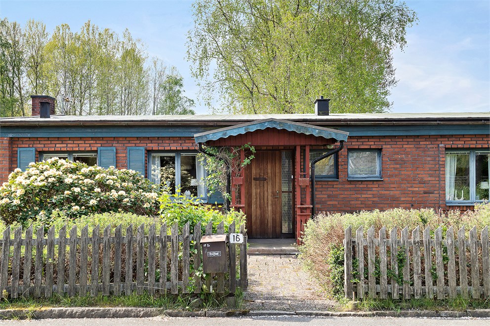 Lyckhemsvägen 16
