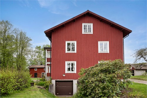 Källmossvägen 8