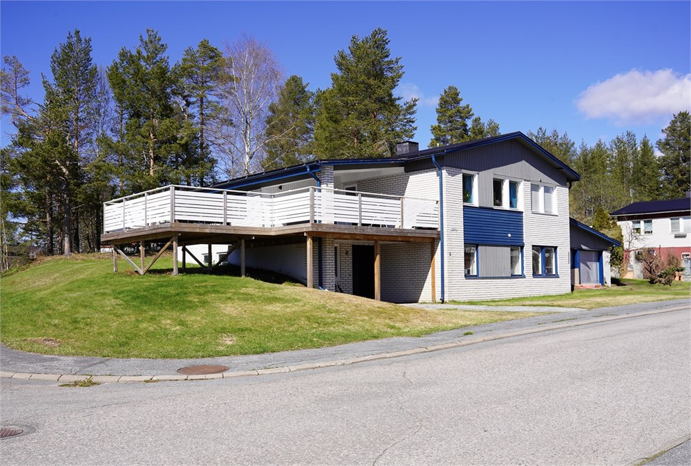 Höjdgatan 12