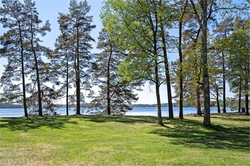 Badplatsen vid Holsjön