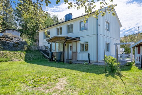 Hamnviksvägen 7