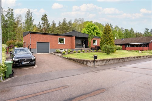 Lövstigen 19