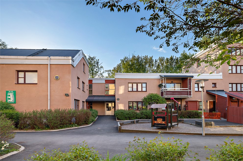 SORÖGATAN 103