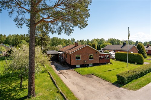 Skällstigen 16