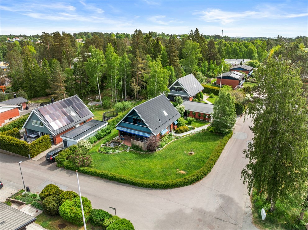 Tennvägen 12