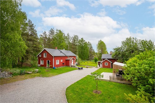 Färnebovägen 861