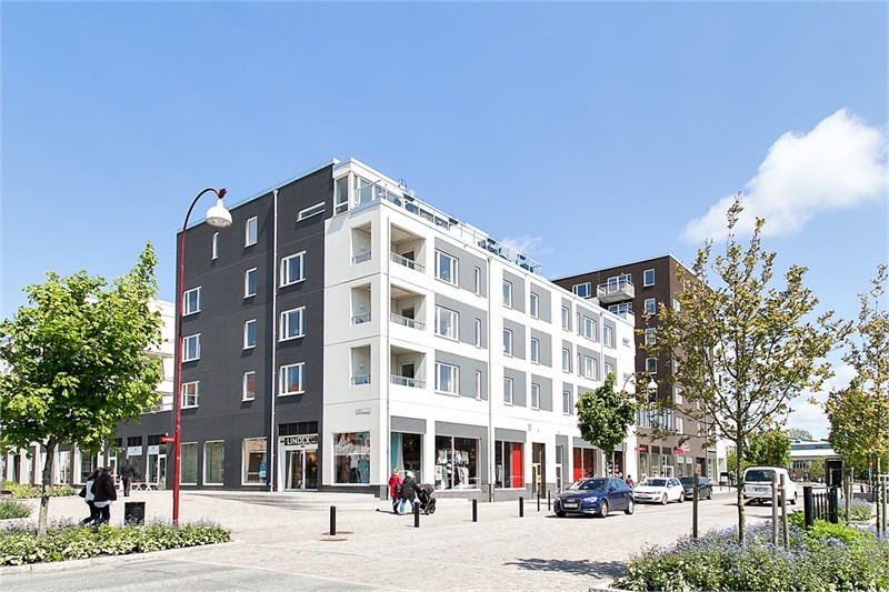 Biblioteksgatan 1C ligger beläget mitt i centrum