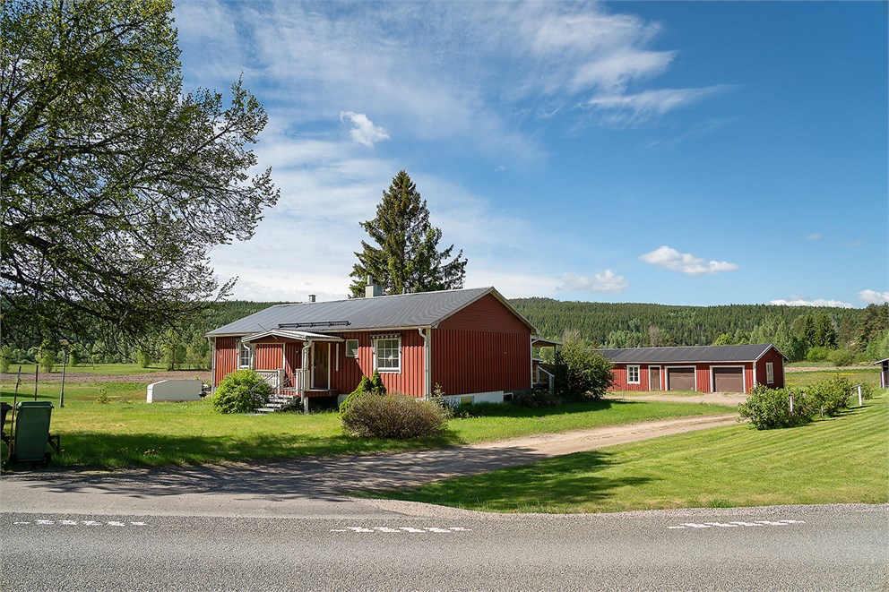 Lundegården 6