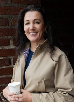 Linda Dahl