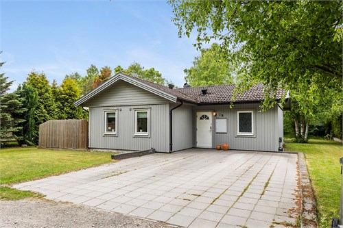Strandmarksvägen 1B