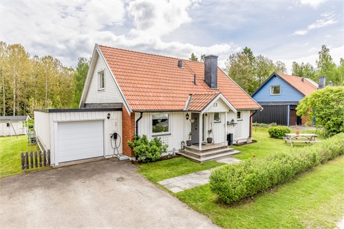 Rävbergsvägen 13