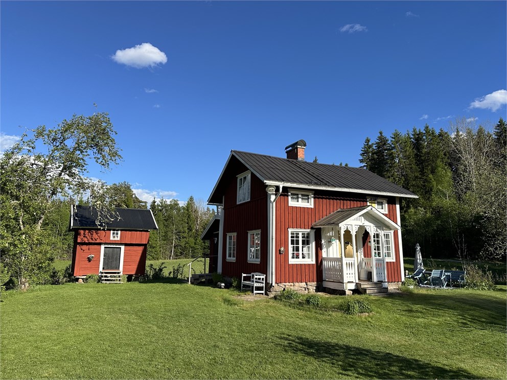 Ulvenäs Granbacken 1