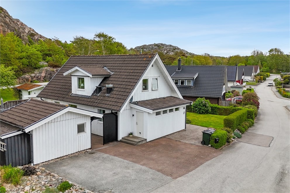Långavägen 12