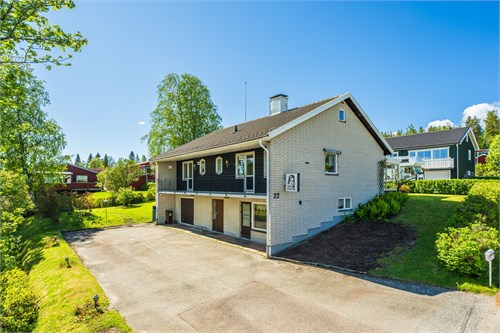 Hallbacken 22