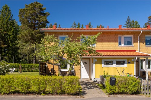 Stenelidsvägen 13