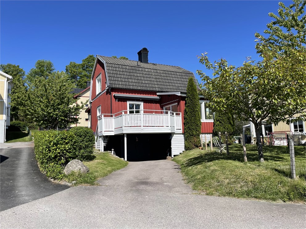Kyrkotorp 17