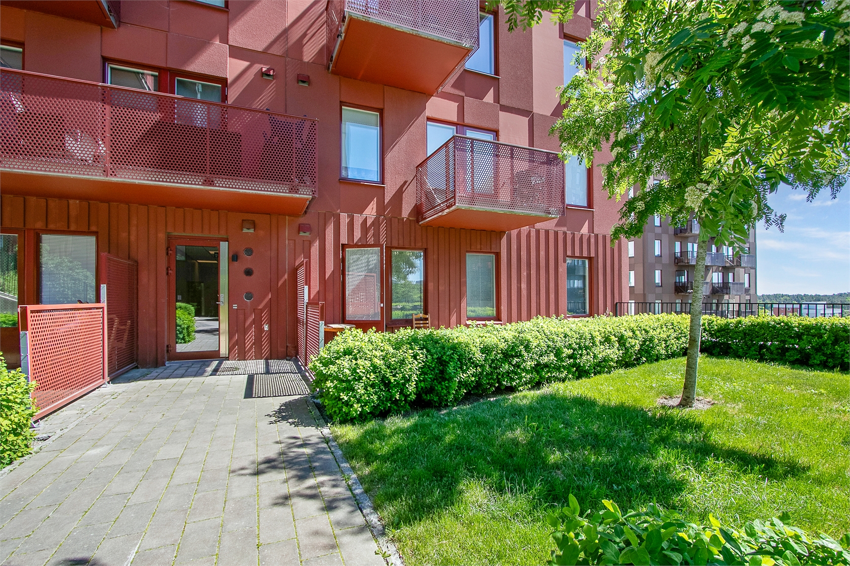 Lagmansbacken 7, markplan – bild 10