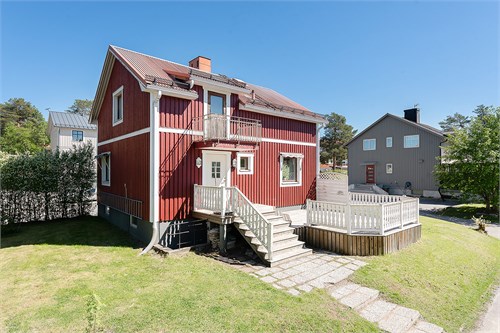 Valhallavägen 36