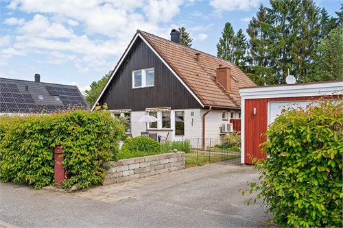 Ängskornsvägen 10