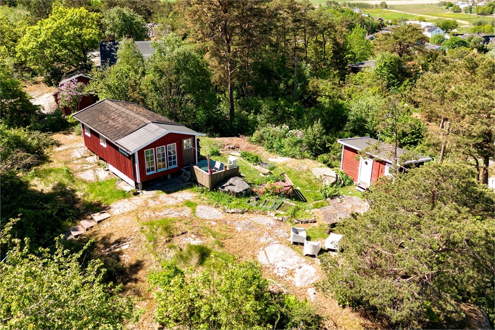 Kallhedsbacken 13
