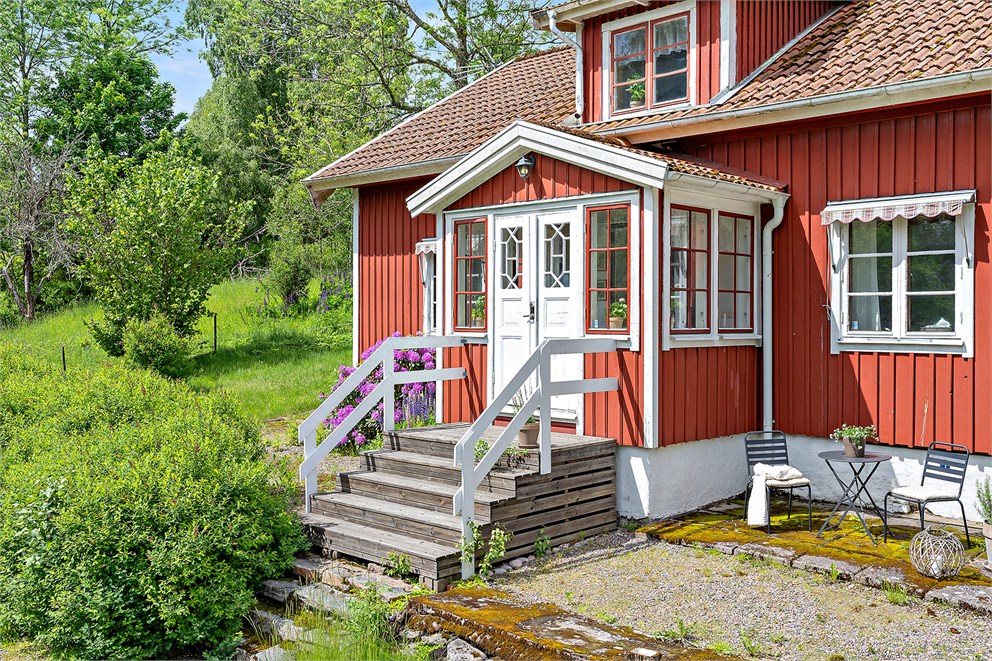 Bråtavägen 11