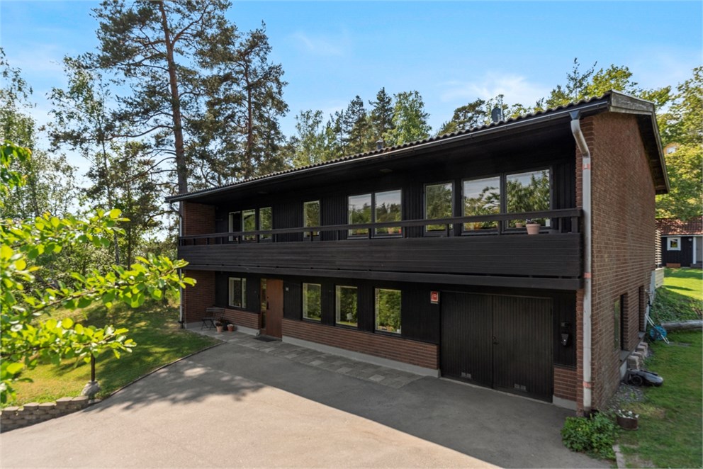 Västra Banvägen 138
