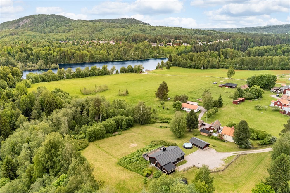 Täkta 23