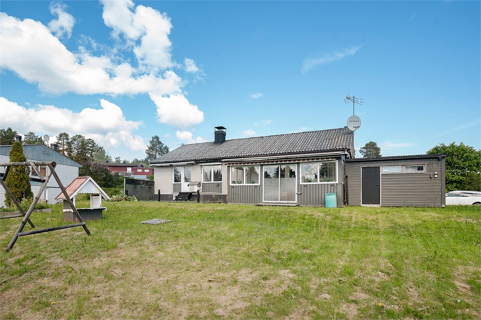 Granbacken 1