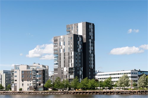 ÖSTRA HAMNGATAN 2