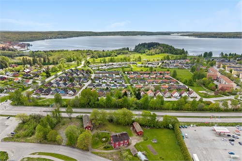 Källmossvägen 8