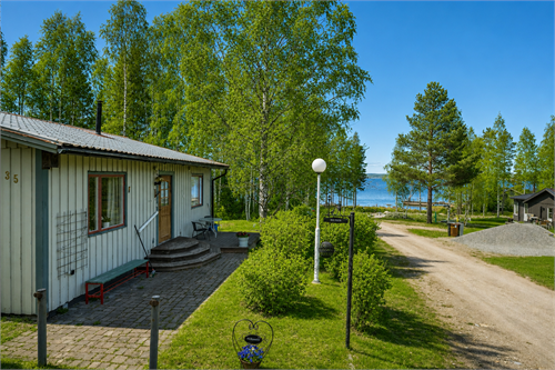 Svartuddevägen 35