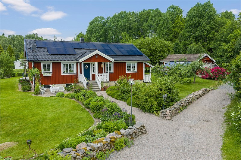 Välkomna till mysiga Vängavägen 30!