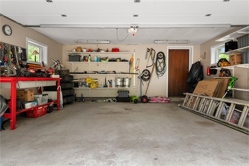 garage