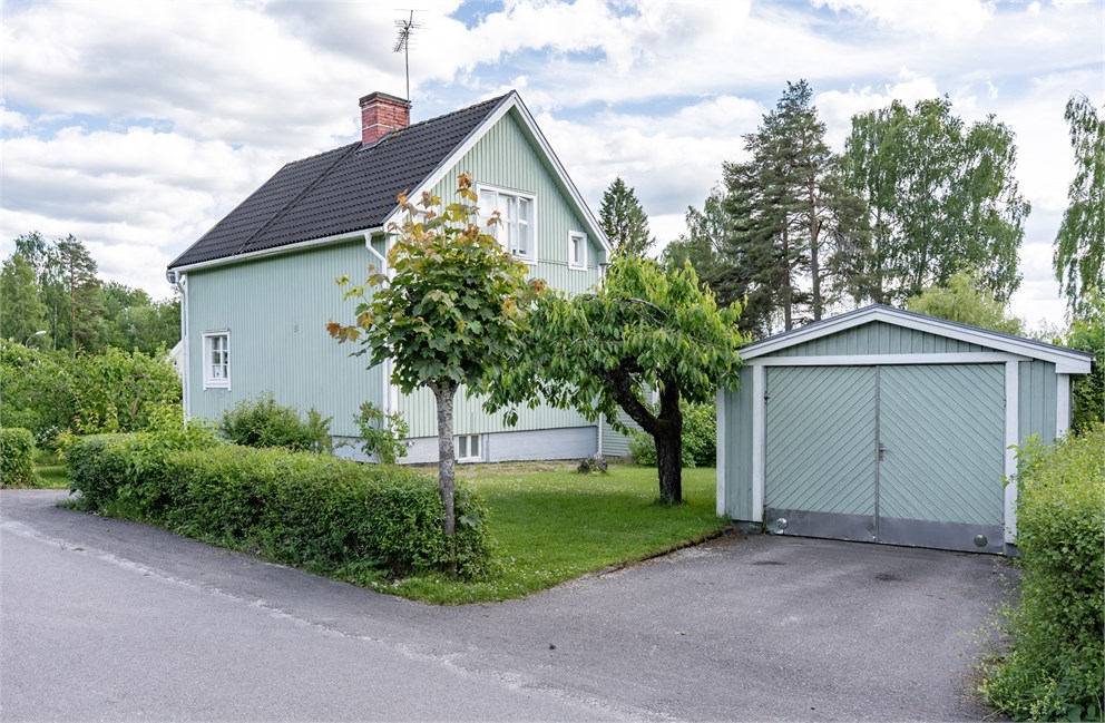 Almvägen 15