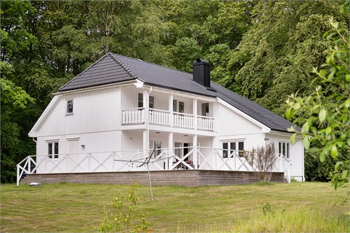 Bassarås Byagård 4