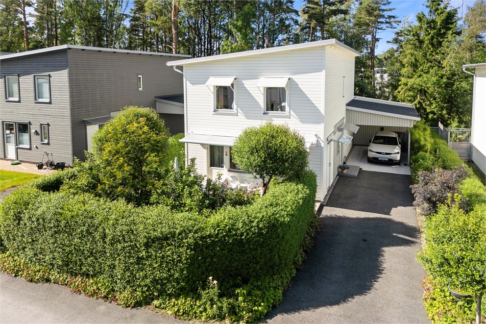 Huldrornas väg 13