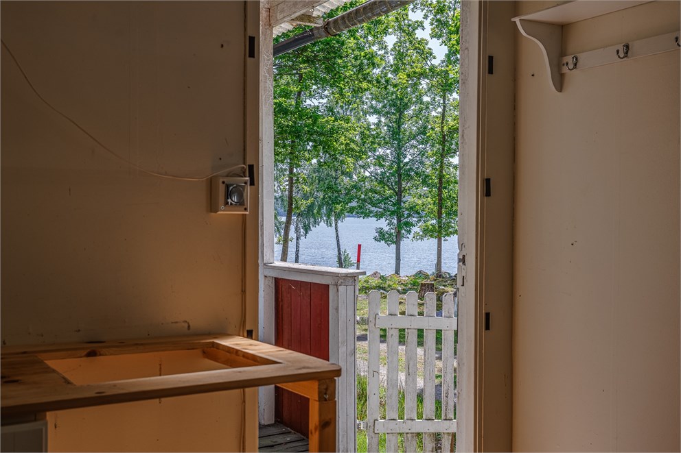 Västra Skälö Källviken 19