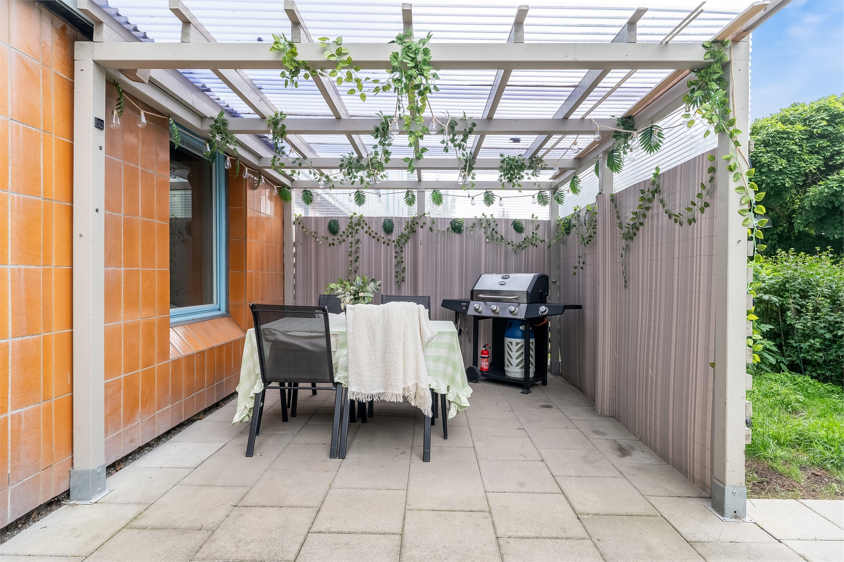 Hagalundsgatan 34, Uteplats – bild 13