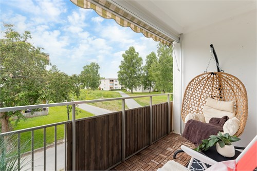 Hjortronvägen 75, 1tr