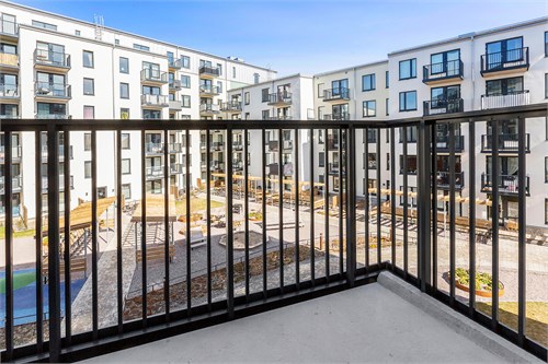 Kista Gårdsväg 16, 2tr