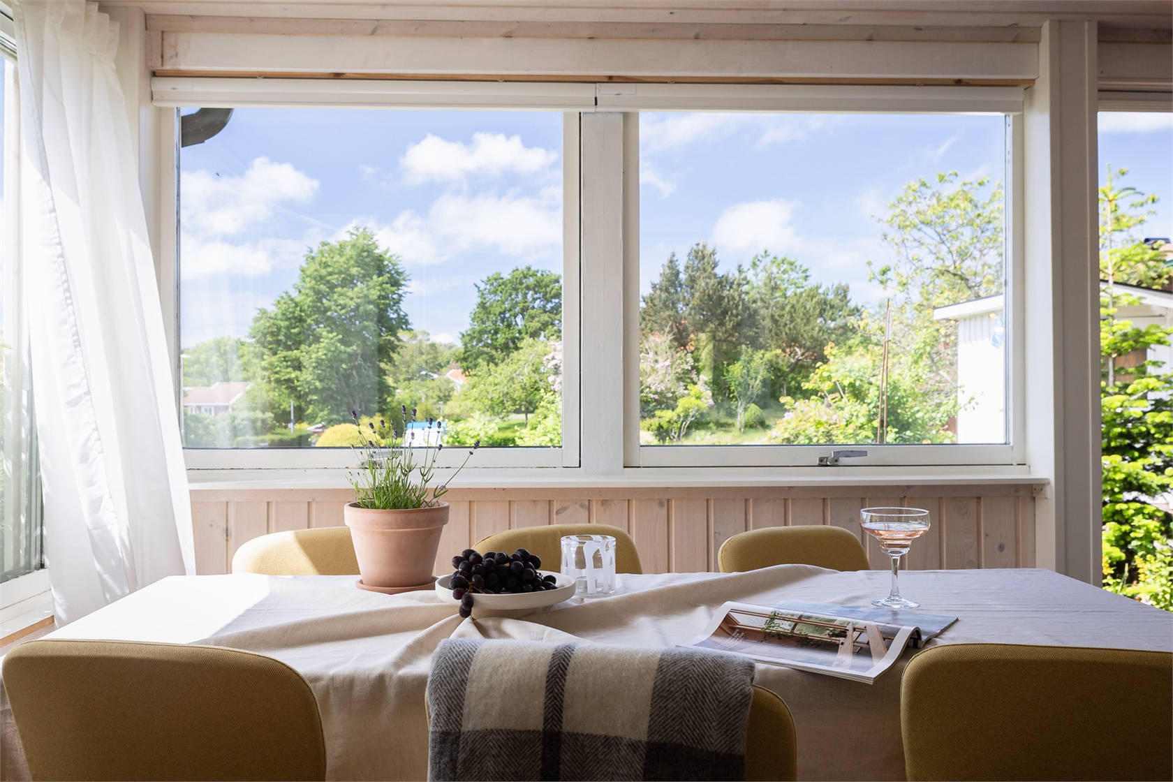 34